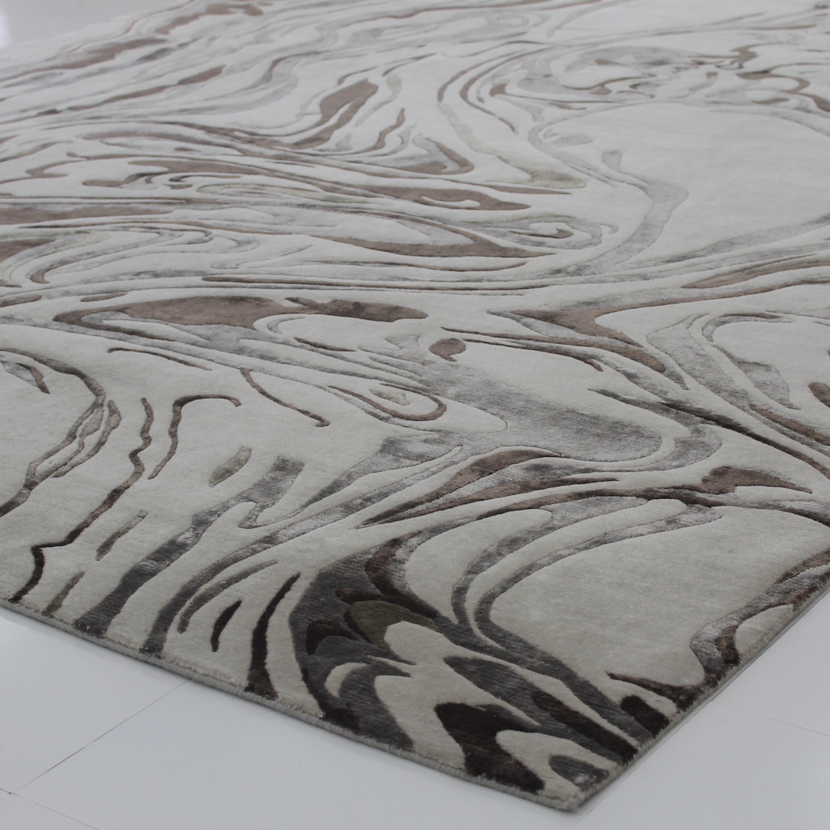 Modern swirl abstract white rug